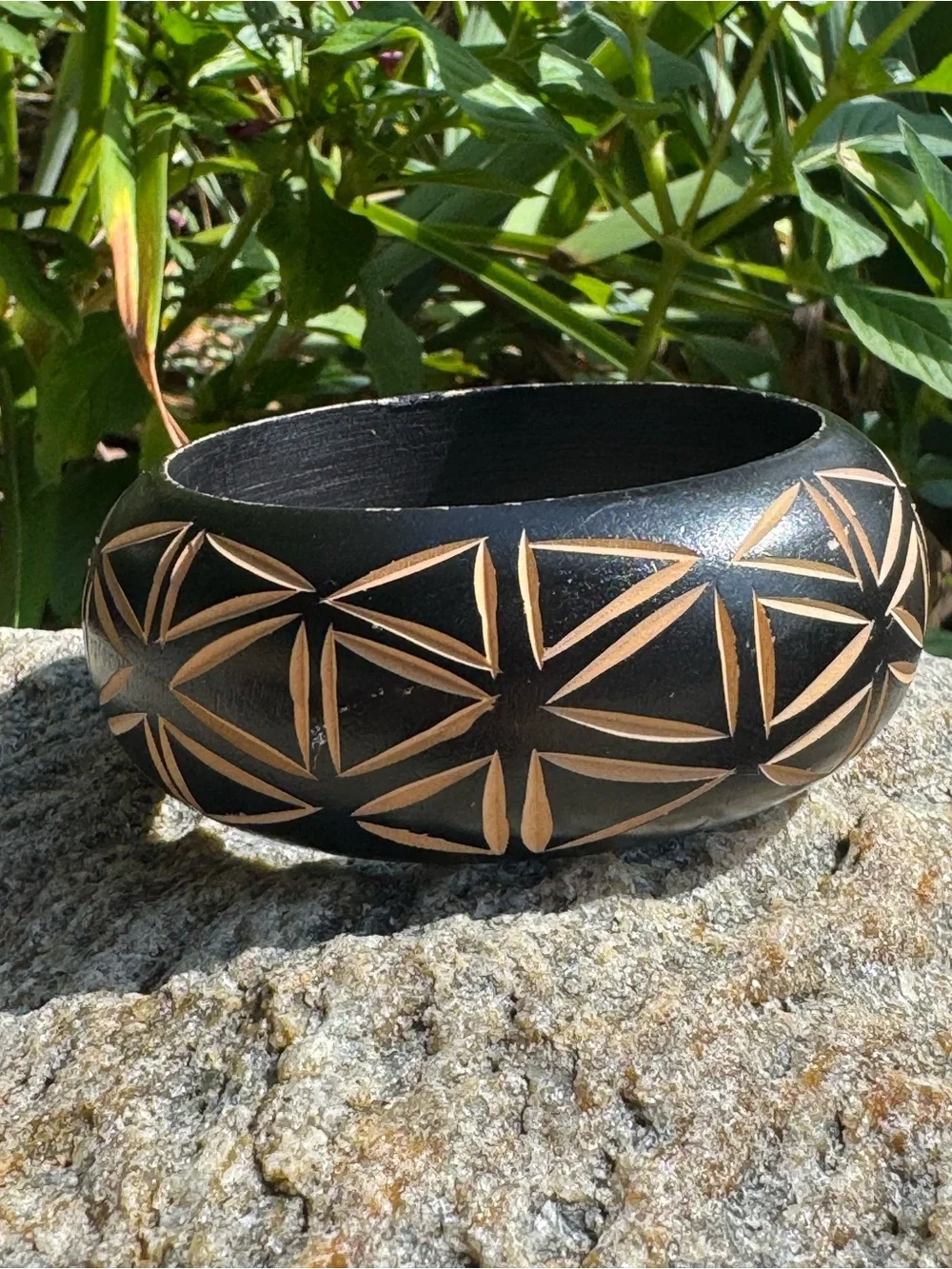 No brand bold black